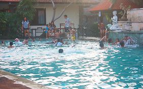 Hotel Jimbarwana